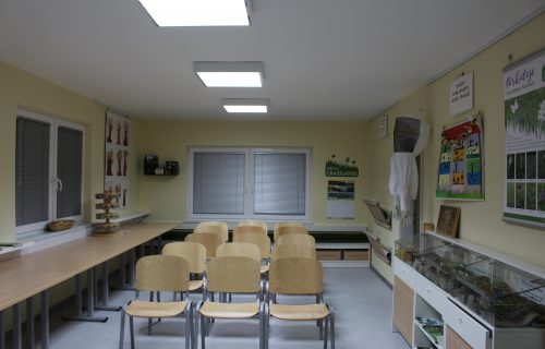 Traviščna učilnica v Dobovcu