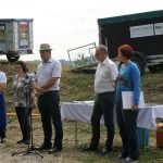 Tiskovna konferenca s slavnostno predajo prikolic za prevoz živali v souporabo kmetijam